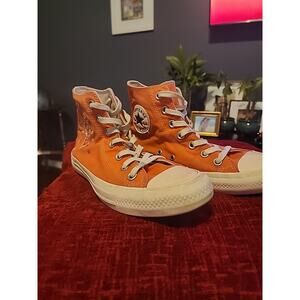 Converse chuck taylor embroidered flower hightops Size 6.5 Pink